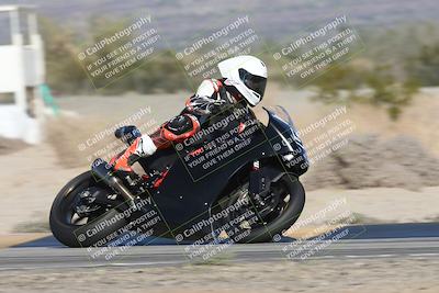 media/Dec-04-2025-Racers Edge (Thu) [[5ebc9f124d]]/3-B Group/2-Session 1 (Turn 4 Entry)/